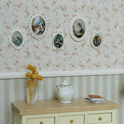 Dollhouse Frame Art Tiny Frames 7pcs with 14 Miniature Pictures Set